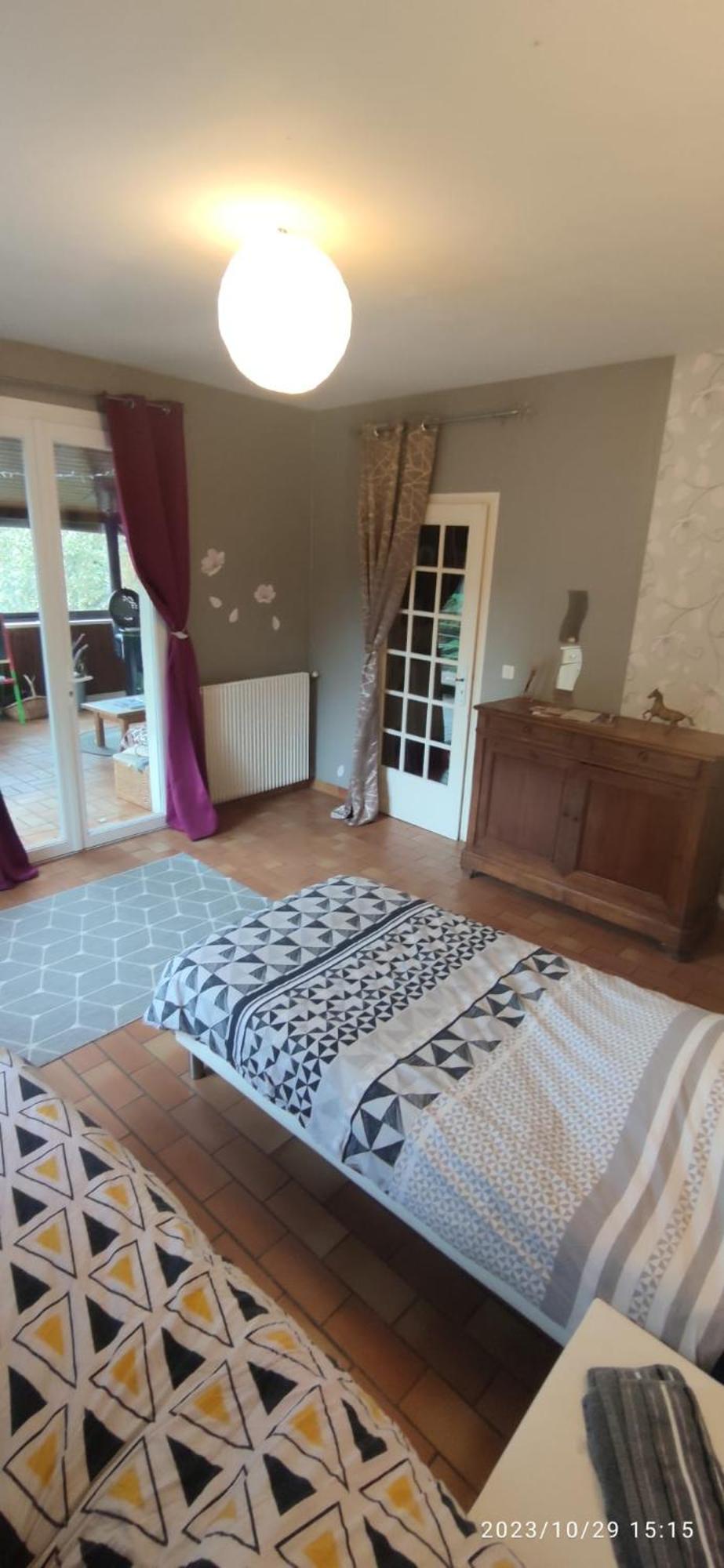 B&B En Plein Coeur De La Foret Artiguelouve Luaran gambar